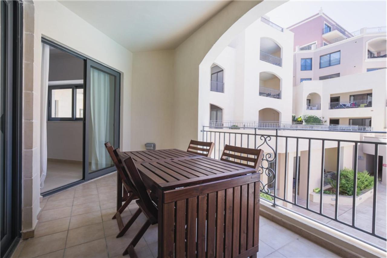 Lux Seaview & Pool-Hosted By Sweetstay Mellieha Exterior photo