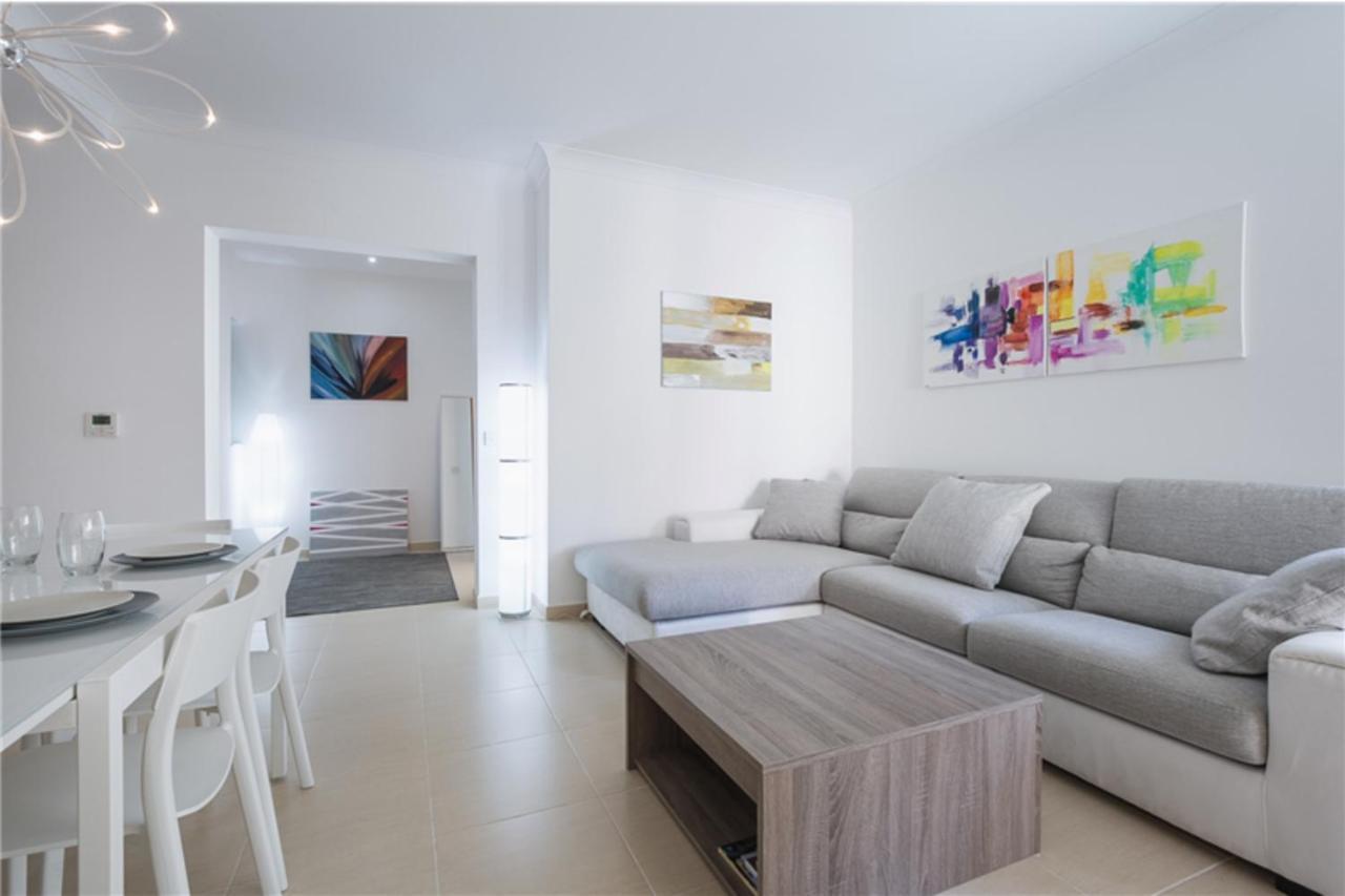 Lux Seaview & Pool-Hosted By Sweetstay Mellieha Exterior photo